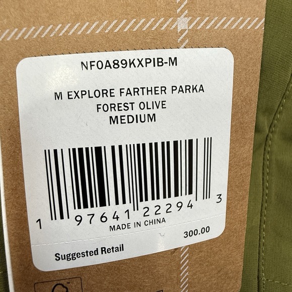 The North Face Mens Explore Farther 550 Fill Down Parka MEDIUM Olive Green NEW - Picture 3 of 11